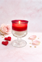 Load image into Gallery viewer, Kings Crown Vintage Candle
